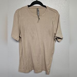 Vuori Tee